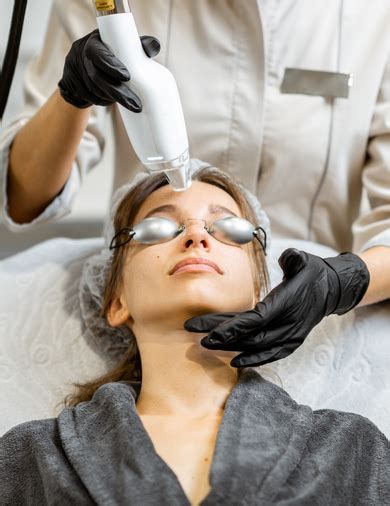 Why IC Salon & Spa for laser hair removal in Brampton?