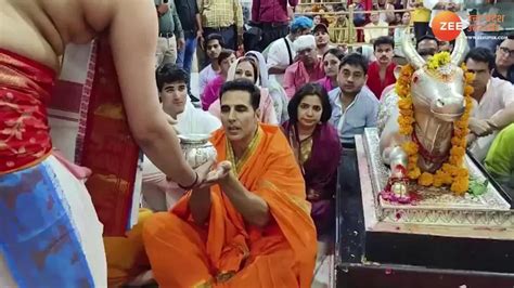 Watch Breaking News Akshay Kumar Visit Mahakaleshwar Temple Of Ujjain