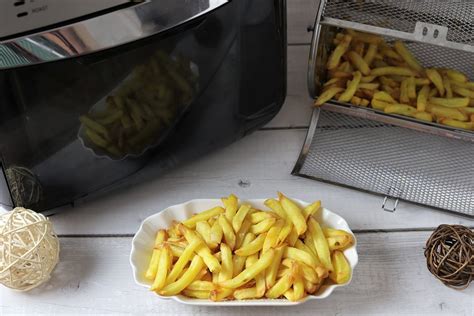 Selbstgemachte Pommes Im Deluxe Air Fryer Von Pampered Chef