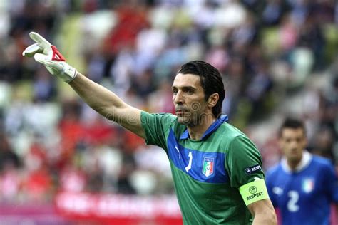 Buffon editorial image. Image of winner, sport, game - 29484235