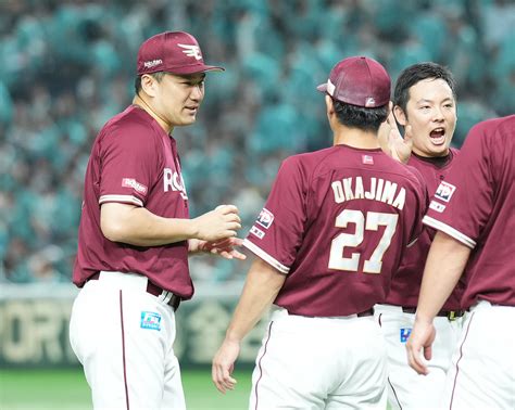 【楽天】若手がマー君援護！山崎剛が先制打、村林一輝も2安打1犠打1盗塁と躍動 プロ野球写真ニュース 日刊スポーツ