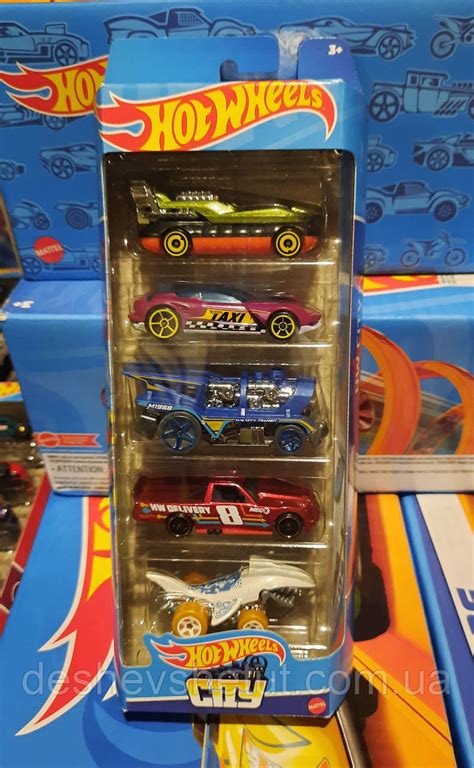 Hot Wheels 5 Car Pack Hot Wheels City HLY67 Mattel Хот Вілс Базові колекційні машинки Сіті