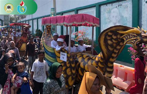 Hsn Kampus Hijau Darul Maarif Banjiri Karangampel Dengan Ribuan