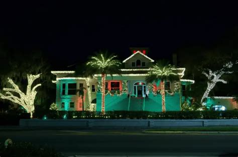 Holiday Decorating Tampa Gears Up For Another Awesome South Tampa ...