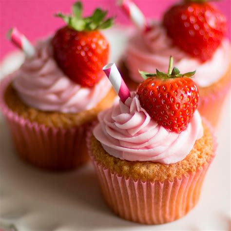 Strawberry Daiquiri Cupcakes Recipe How To Make