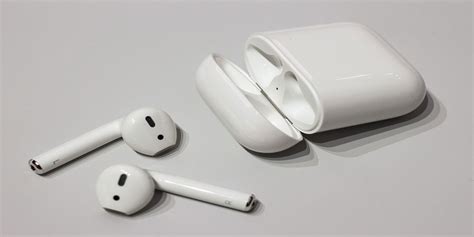 How To Clean Your Airpods And Airpods Pro Make Tech Easier