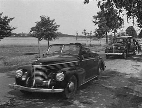 IMCDb org 1939 Opel Kapitän Sport Cabriolet Gläser KPT 39 in 8 mai