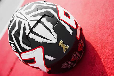 Así Es El Nuevo Casco De Marc Márquez Fotogalería