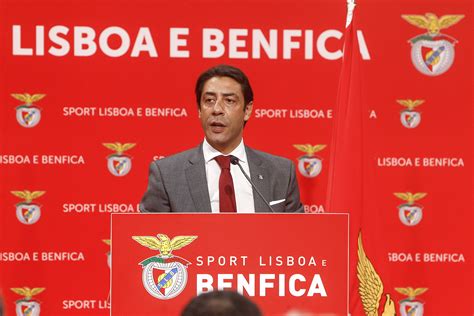 Ídolo português Rui Costa é eleito o novo presidente do Benfica Placar