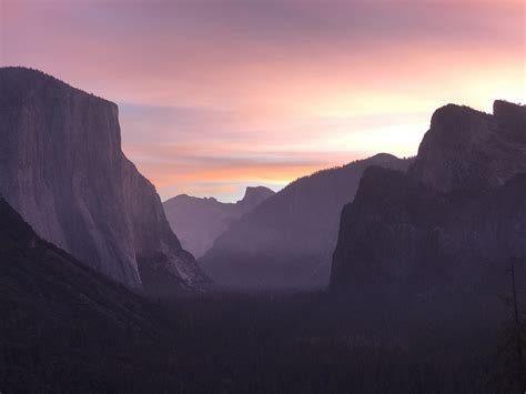 Sunrise over Yosemite National Park, CA. Tunnel View. [OC] [2048x1536 ...