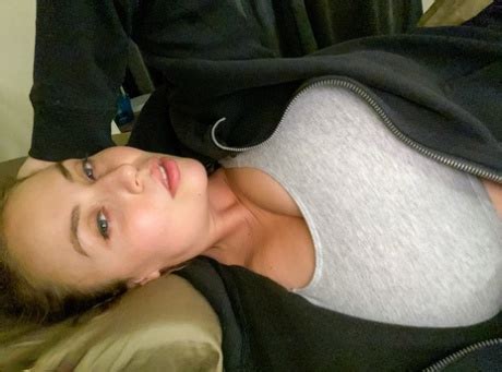 Sexy Canadian Ava Nicks Teasing With Her Big Boobs And Round Ass In The Shower CoedCherry