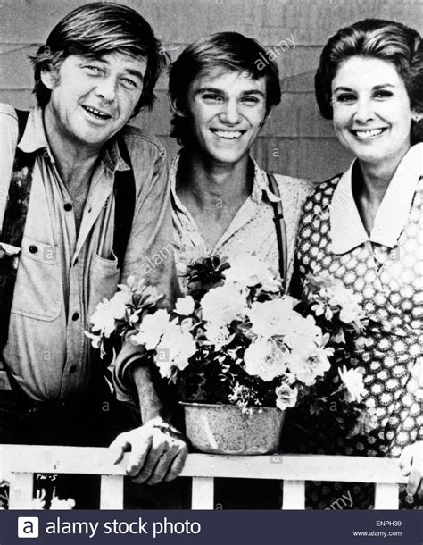 The Waltons Aka Die Waltons Fernsehserie Usa 1971 1981 Darsteller V L Ralph Waite