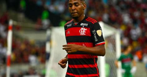 Flamengo N O Libera Lorran Para Treinos Da Sele O Brasileira Sub