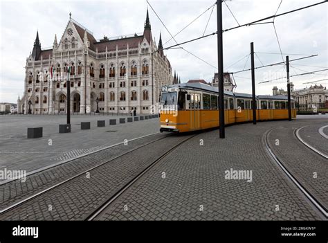 The Hungarian parliament building Stock Photo - Alamy