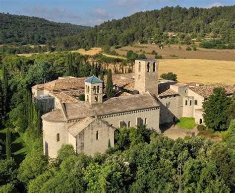 Món Sant Benet Official website of the Bages complex