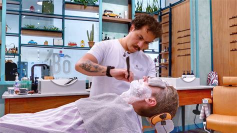 💈 Relax In Dubai With An Ultimate Shave Face Massage And Hydrating Mask