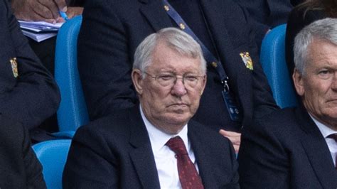 Ex-Scotland star trolls Sir Alex Ferguson after Man Utd's derby defeat and reopens a THIRTY-SIX ...