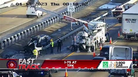 1 Airlifted After Guardrail Collision On I 75 Near Turnpike Wsvn