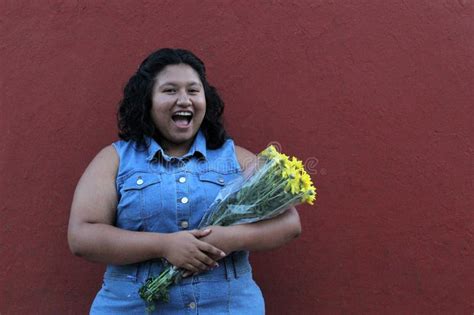 Year Old Brunette Latina Woman Shows Her Yellow Flowers To Welcome Spring And Love Stock