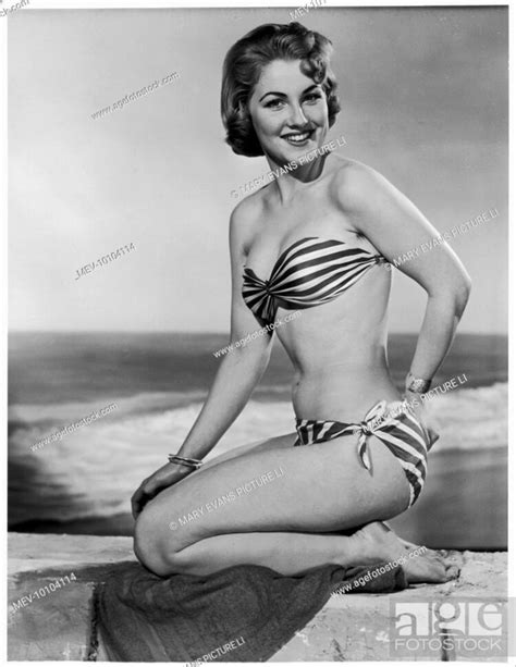 Hot Sexy Anne Seymour Damer Bikini Pics