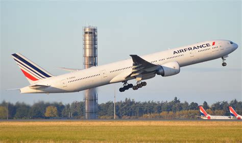 Air France Boeing 777 328 ER F GZNA Steven Abreu Flickr