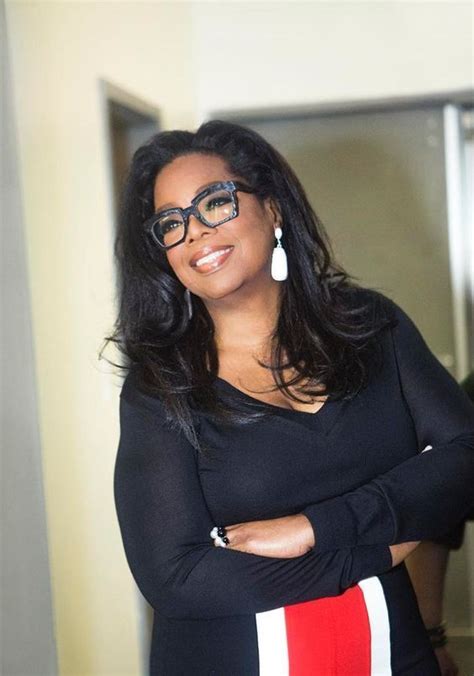 10 Times Oprah Won The Glasses Game Oprah Glasses Black Women Fashion Eye Wear Glasses