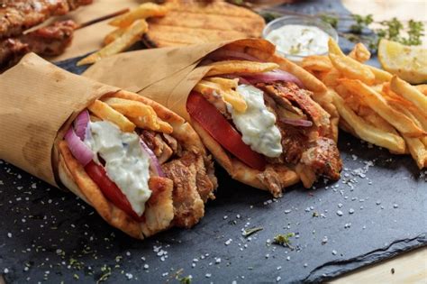 Greek Lamb Skillet Gyro Recipe - Twigs Cafe