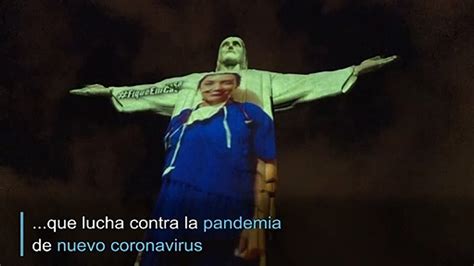 Cristo Redentor Iluminado En Honor A Personal M Dico Vid O Dailymotion