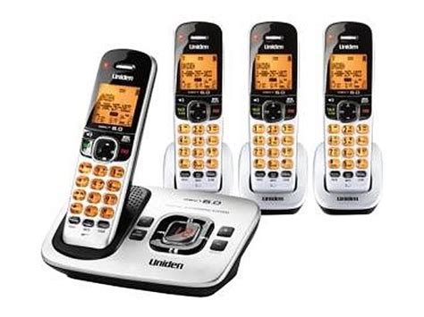 Uniden D1780 4 Cordless Phone W Digital Answering Machine And 3 Handsets