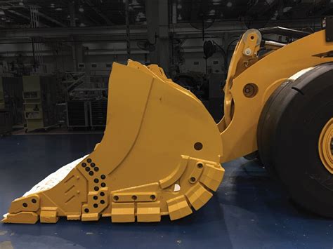 Cat Unveils New Bolt Together Buckets Miners News Global