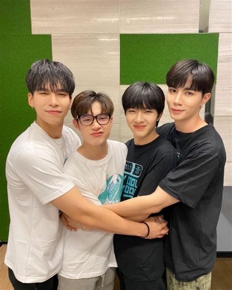 Maxnat And Zeenunew Cute Gay Couples Japanese Drama Casting Pics