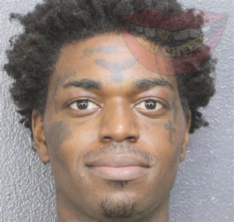 Say Cheese 👄🧀 On Twitter Kodak Black Surrenders For Allegedly