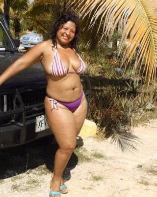 Esposa De Corno Exhibiendose En La Playa BBW Flashing Wife Porn