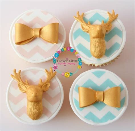 Wedding Cupcakes with Elegant Decorations