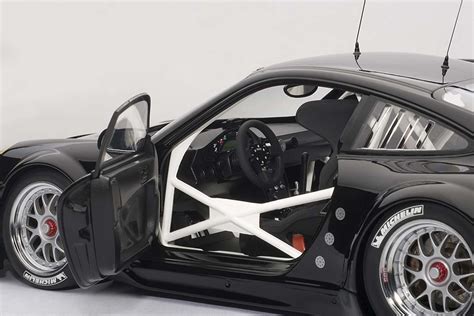 AUTOart 1:18 Scale Porsche 911 (997) GT3 RSR 2010, Plain Body Version ...