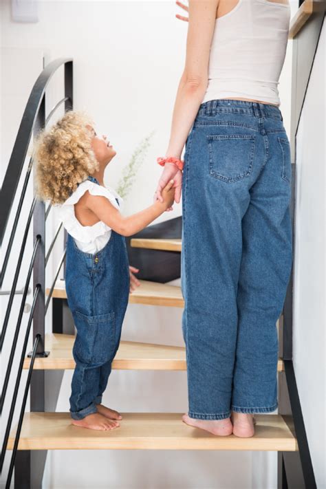 L Histoire De Papa Pique Et Maman Coud Papa Pique Et Maman Coud