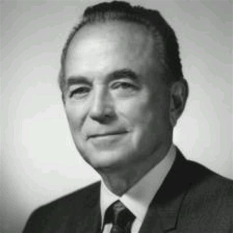 Ray Kroc - McDonalds founder | Ray kroc, Mcdonalds, Famous people