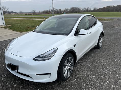 Model Y Long Range Awd Pearl White Multi Coat Yytjq Sell