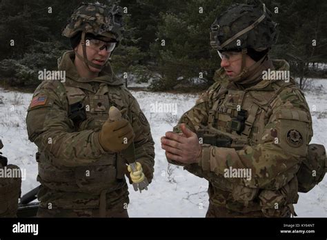 An Indirect Fire Infantryman Hi Res Stock Photography And Images Alamy