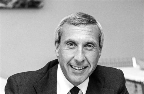 Ivan Boesky Nie Yje Zas Yn Kontrowersyjnym Przem Wieniem Na Uczelni