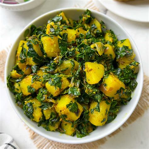 Moringa Recipes Indian (Drumstick Leaves) - Indian Veggie Delight