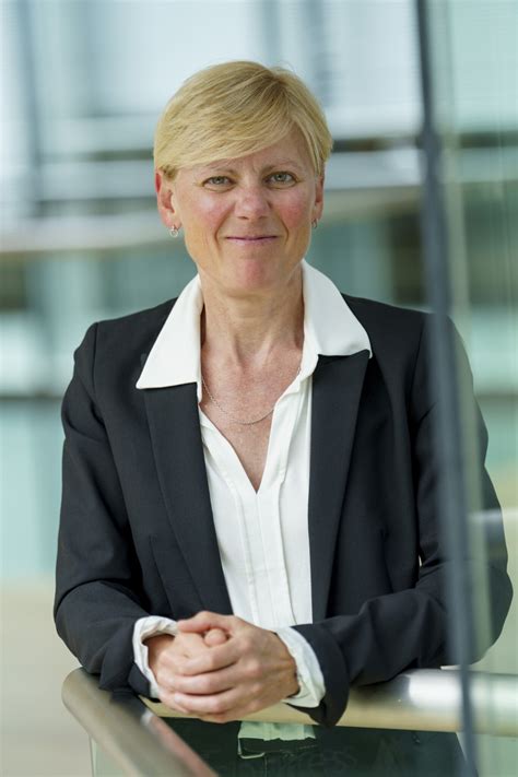 Adapting Procurement Practices For a More Sustainable Public Transport