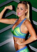 Naked Amalia Granata in Soñando por Bailar