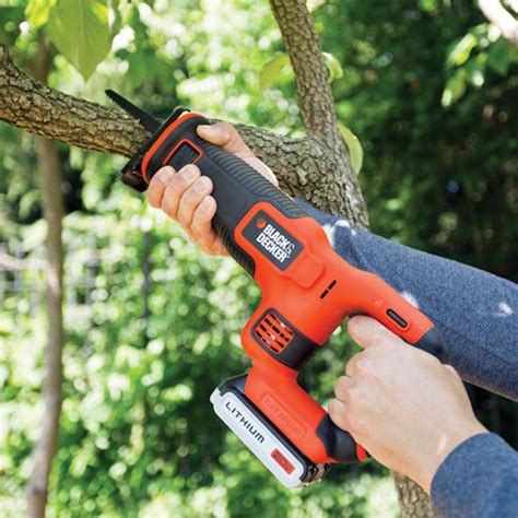 How To Cut Trees With A Reciprocating Saw Handyman S World