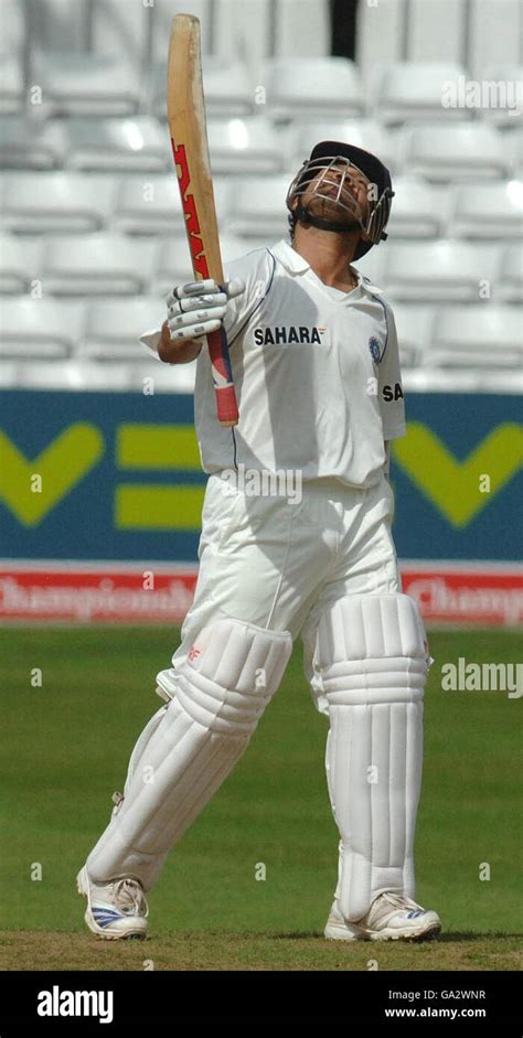 Sachin tendulkar hi-res stock photography and images - Alamy