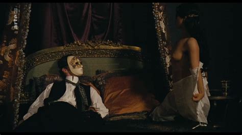 Hafsia Herzi Nude Pics P Gina