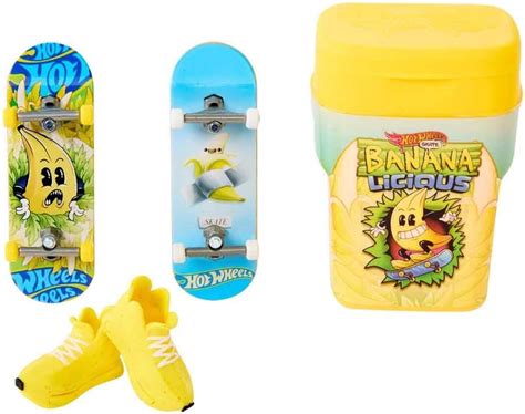 Amazon Hot Wheels Skate Banana Licious Flavor Container With 2 Fingerboards And 1 Pair Of