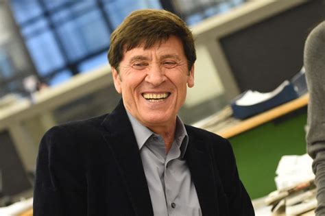 Esame Di Maturit Gianni Morandi Fa Gli Auguri Agli Studenti Su