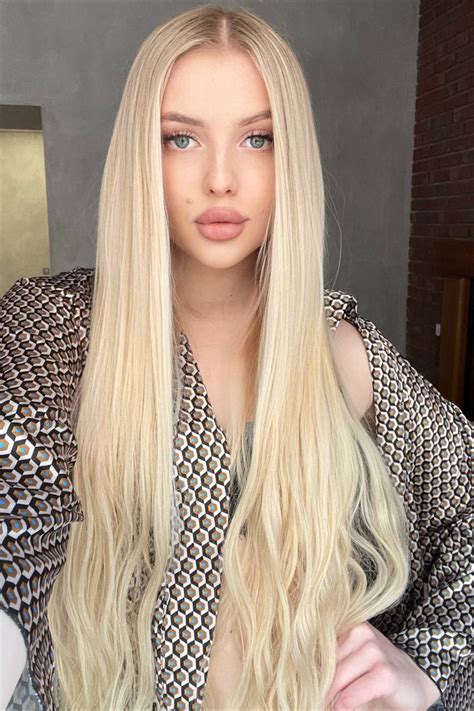 Beautiful Lana Y O From Miami With Blonde Hair Id Ladadate