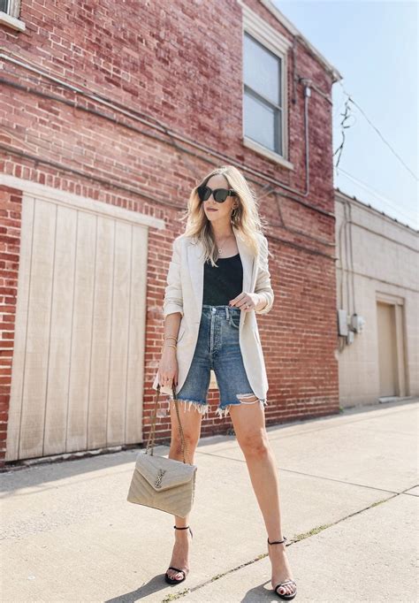 Ways To Wear A Blazer With Shorts Meagan S Moda